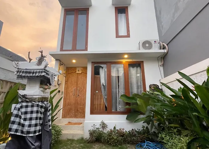 Lakalena Private Sanur Bali Villa *